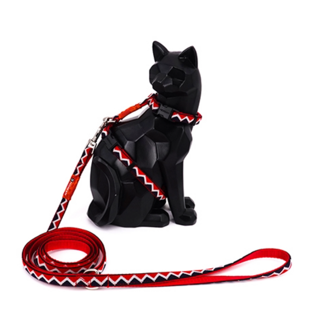 Color Castle Cat Harness and Leash Set Red