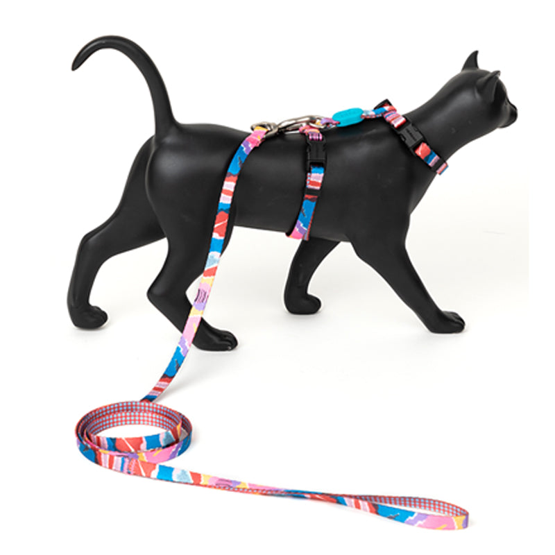 Color Castle Cat Harness and Leash Set Mountain Stamp