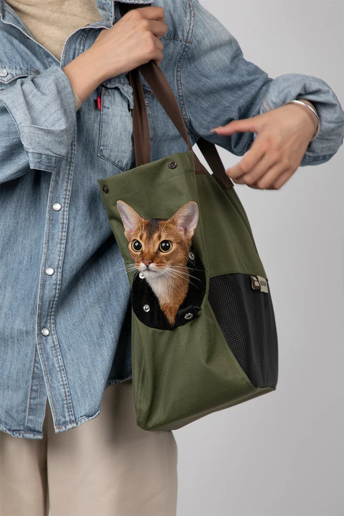 City Fashion Dog and Cat Carrier Tote Bag For Owners